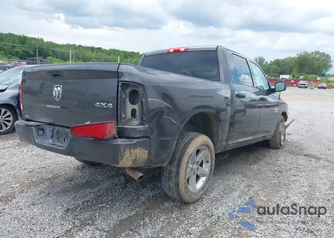 2017 Ram 1500 Express 4X4 5'7 Box z USA, uszkodzony, nr VIN 1C6RR7KG7HS857942